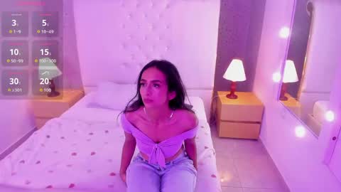  Emma Came  online show from May 24, 8:19 pm