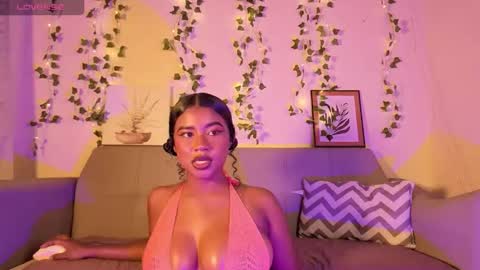 Emma online show from October 29, 2:31 pm