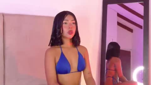 E M M A  online show from February 26, 4:50 pm