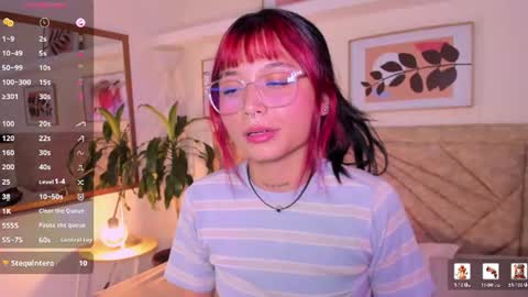           online show from July 18, 9:50 pm
