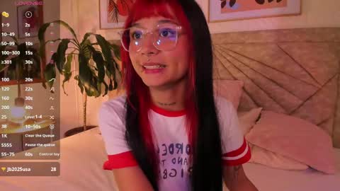           online show from June 6, 12:33 pm