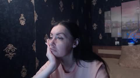 EmmaGoldX online show from February 5, 11:24 am