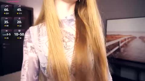 Emma day  Wendy night online show from October 8, 8:24 pm