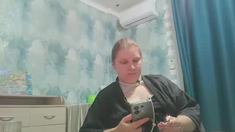 emmamelody online show from October 8, 6:34 pm