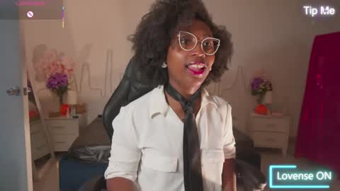 Sara online show from November 9, 12:12 pm