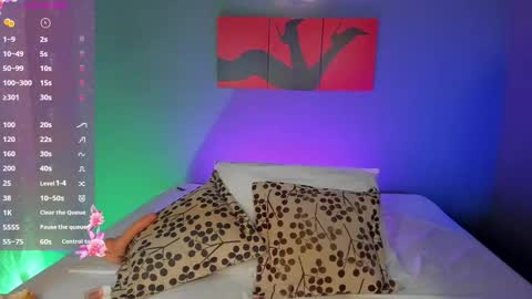 Emma online show from November 20, 6:09 pm