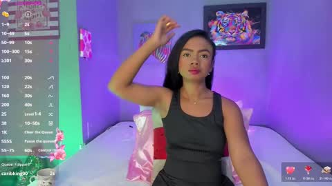 Snapshot of emmasmith06 chatting on October 17, 6:11 pm Emma online show from October 17, 6:11 pm
