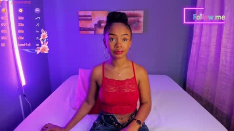 Snapshot of emmasmith06 chatting on December 29, 2:21 pm Emma online show from December 29, 2:21 pm