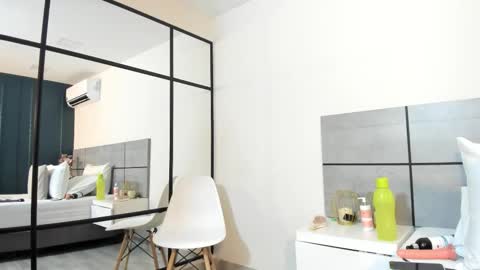  Emma  online show from March 8, 2:37 am