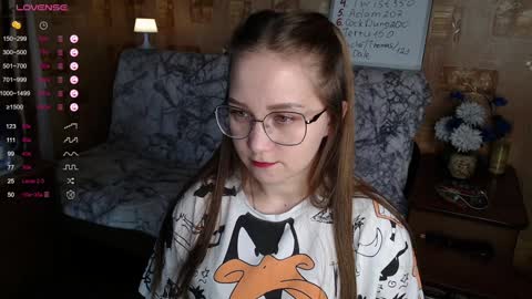 Mia online show from December 6, 12:16 pm