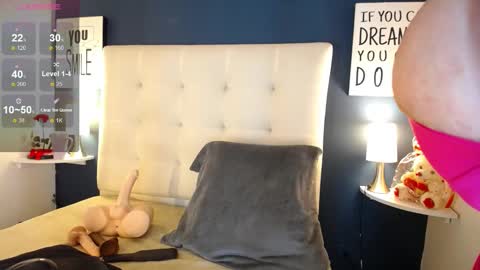 Snapshot of emmawatsom_ chatting on February 4, 12:44 pm Emma watsom online show from February 4, 12:44 pm