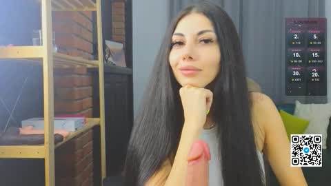 Mia online show from November 28, 9:51 pm