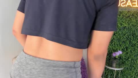 Emmiily online show from February 2, 7:35 pm