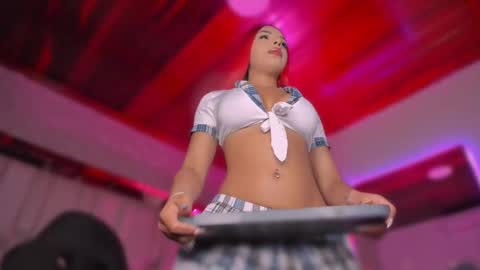    online show from November 20, 11:55 am