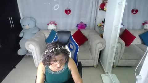 Emmily online show from March 1, 11:26 pm