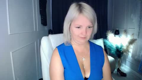 emmmam online show from March 25, 11:46 am