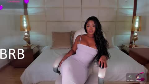 emmy_jacksson online show from December 4, 5:03 pm