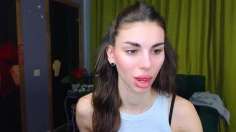 Emmy online show from March 30, 5:40 am