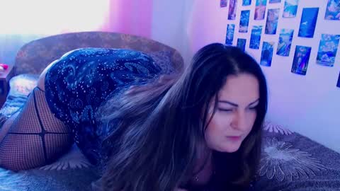 Snapshot of emmyxotty chatting on February 22, 8:29 am Emmy online show from February 22, 8:29 am