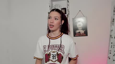 Emperatriz online show from December 25, 6:52 pm