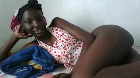 empress_ivy1 online show from June 6, 7:47 am