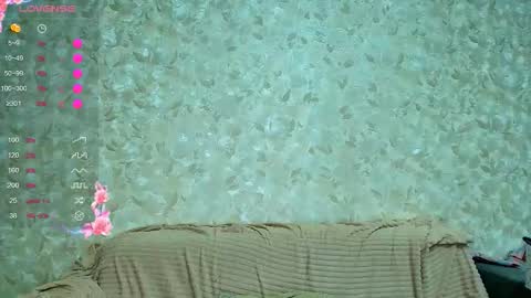 enchant_impetus1 online show from October 12, 9:01 am
