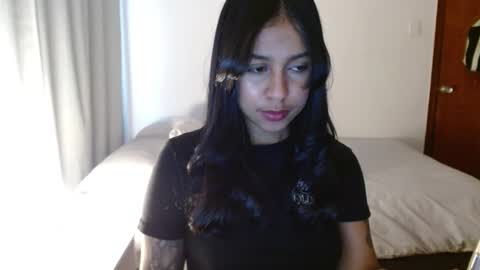 Snapshot of enithsun chatting on February 23, 10:05 pm enithsun online show from February 23, 10:05 pm