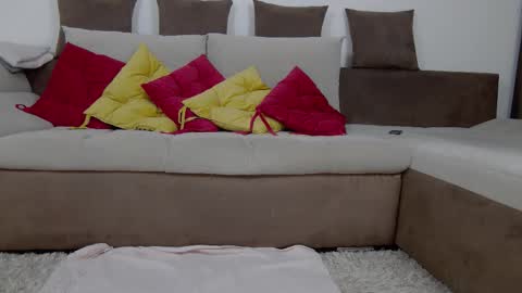 Enna online show from November 7, 7:52 pm