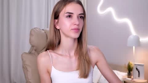 entya online show from November 25, 9:44 am