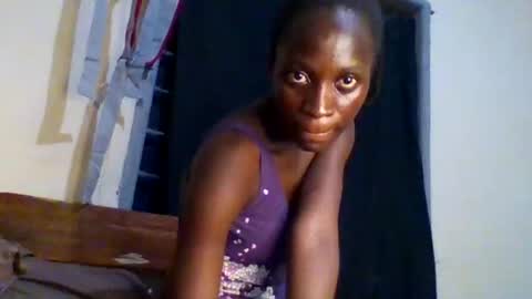 Erica online show from November 15, 7:15 pm