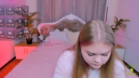 erica_love_ online show from November 25, 8:05 am