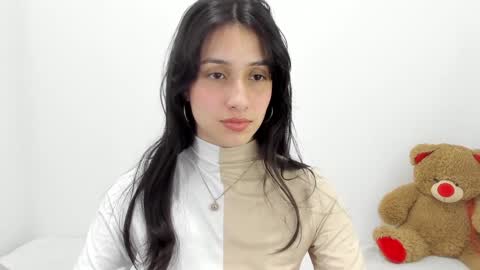 Snapshot of ericbana_ chatting on February 7, 3:55 am Dayanna online show from February 7, 3:55 am