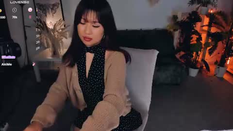 erika_kim online show from July 10, 6:58 am