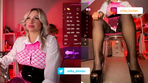 Snapshot of erika_kirman chatting on February 17, 6:06 pm Erika online show from February 17, 6:06 pm