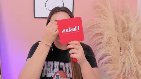 Snapshot of erika_mendez1 chatting on February 21, 7:10 pm Erika Mendez online show from February 21, 7:10 pm