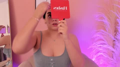 Snapshot of erika_mendez1 chatting on January 25, 11:13 am Erika Mendez online show from January 25, 11:13 am