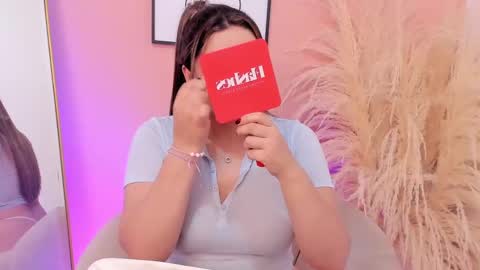 Snapshot of erika_mendez1 chatting on March 6, 6:59 pm Erika Mendez online show from March 6, 6:59 pm