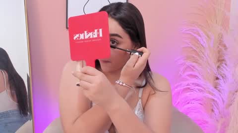 Snapshot of erika_mendez1 chatting on January 30, 8:21 pm Erika Mendez online show from January 30, 8:21 pm