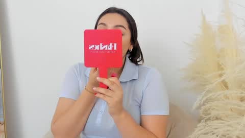 Snapshot of erika_mendez1 chatting on December 2, 9:26 pm Erika Mendez online show from December 2, 9:26 pm