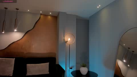 Erika Benz online show from March 4, 12:22 pm