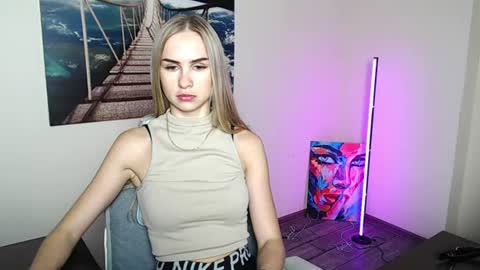 Erika online show from July 28, 3:21 pm