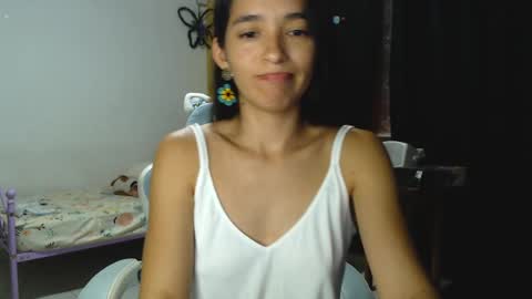 erina_1 online show from February 17, 2:53 am