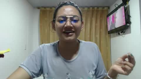 erotic_fusion_ online show from September 21, 11:47 pm