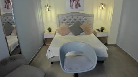 Snapshot of escarleth__ chatting on October 20, 1:14 pm Escarlet online show from October 20, 1:14 pm