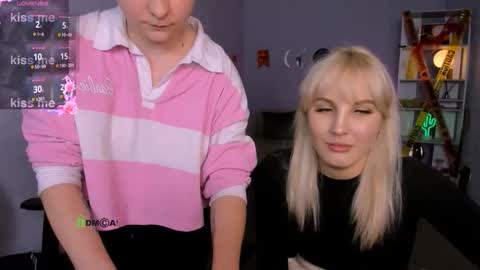 esma_shine online show from October 28, 9:08 pm