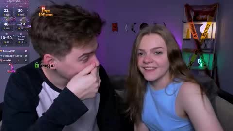 esma_shine online show from October 24, 9:11 pm