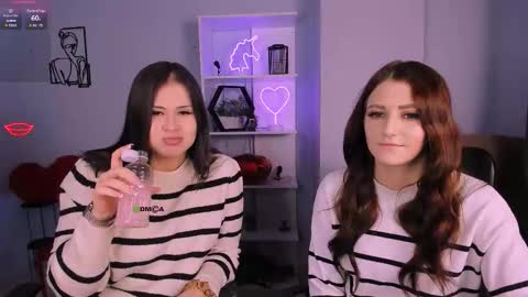 esma_shine online show from November 22, 8:22 pm