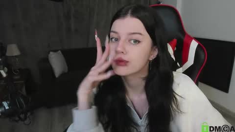 esteria online show from January 2, 11:06 pm