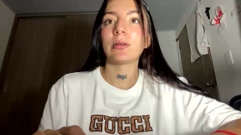 estefa1 online show from April 4, 6:34 am