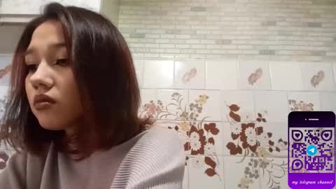 estellekirbo online show from February 27, 1:22 pm